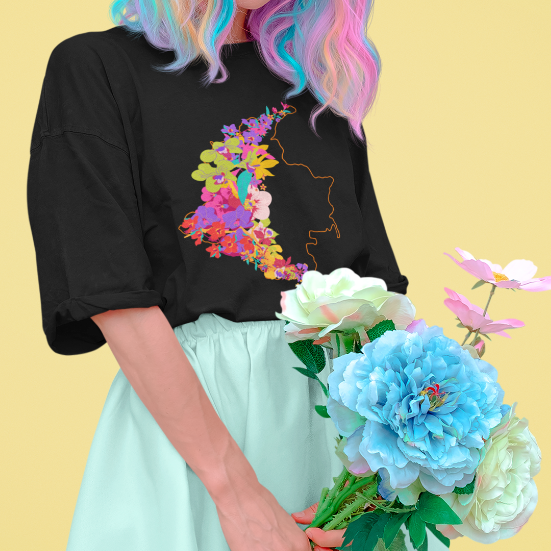 Camiseta Negra Colombia en Flor
