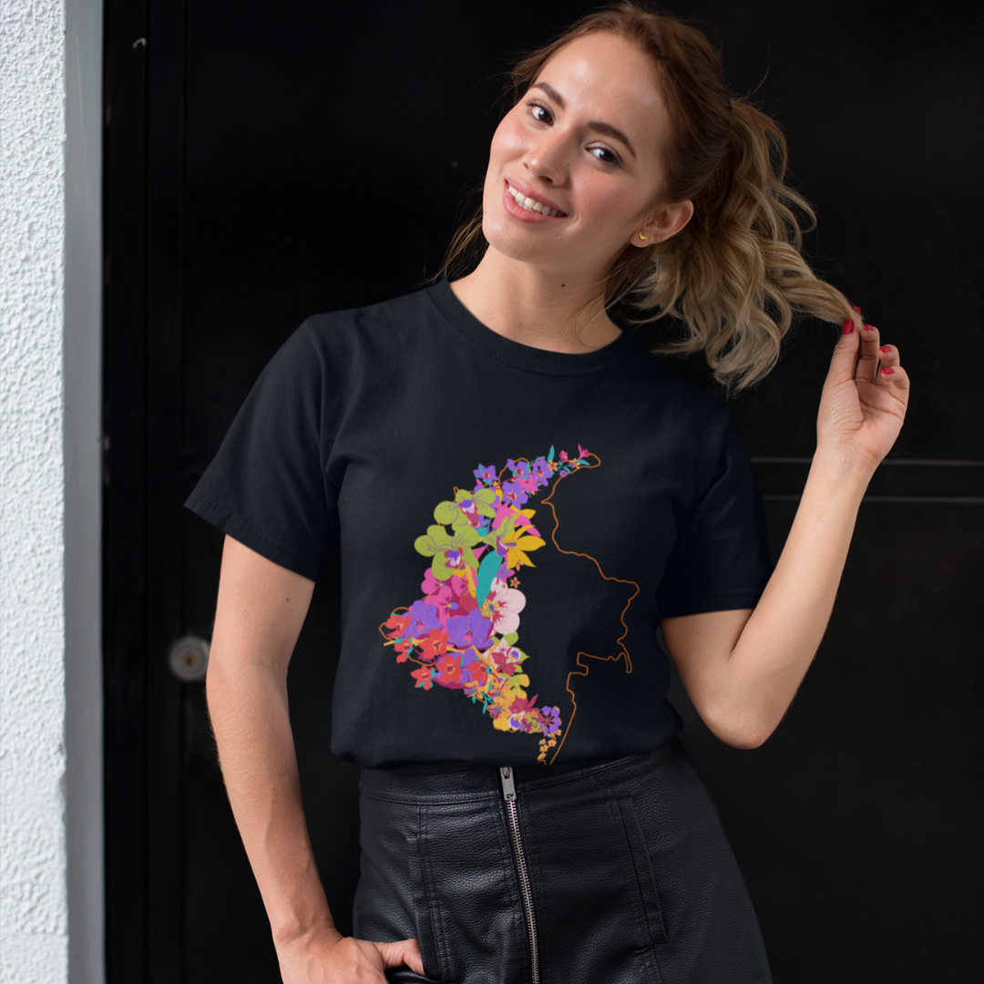 Camiseta Negra Colombia en Flor