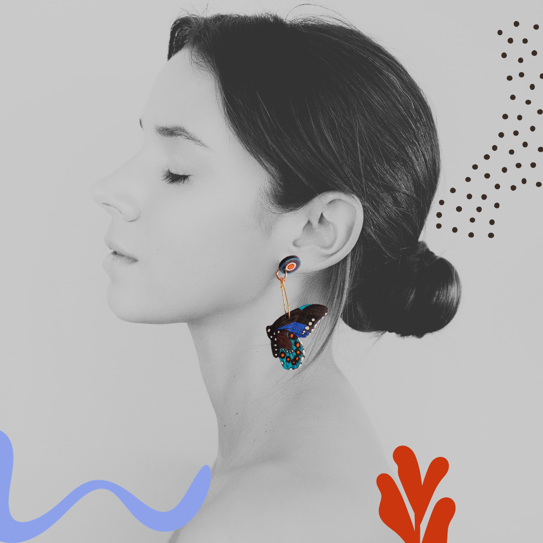 ARETES MARIPOSAS NEGRAS CON AZUL